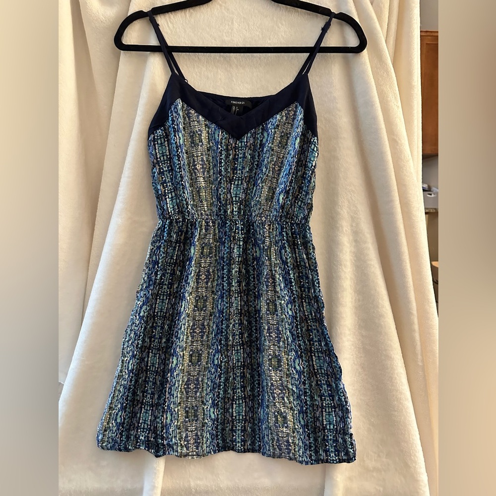 EUC- Forever 21‎ Spaghetti Strap Mini Dress/sundress. Size small